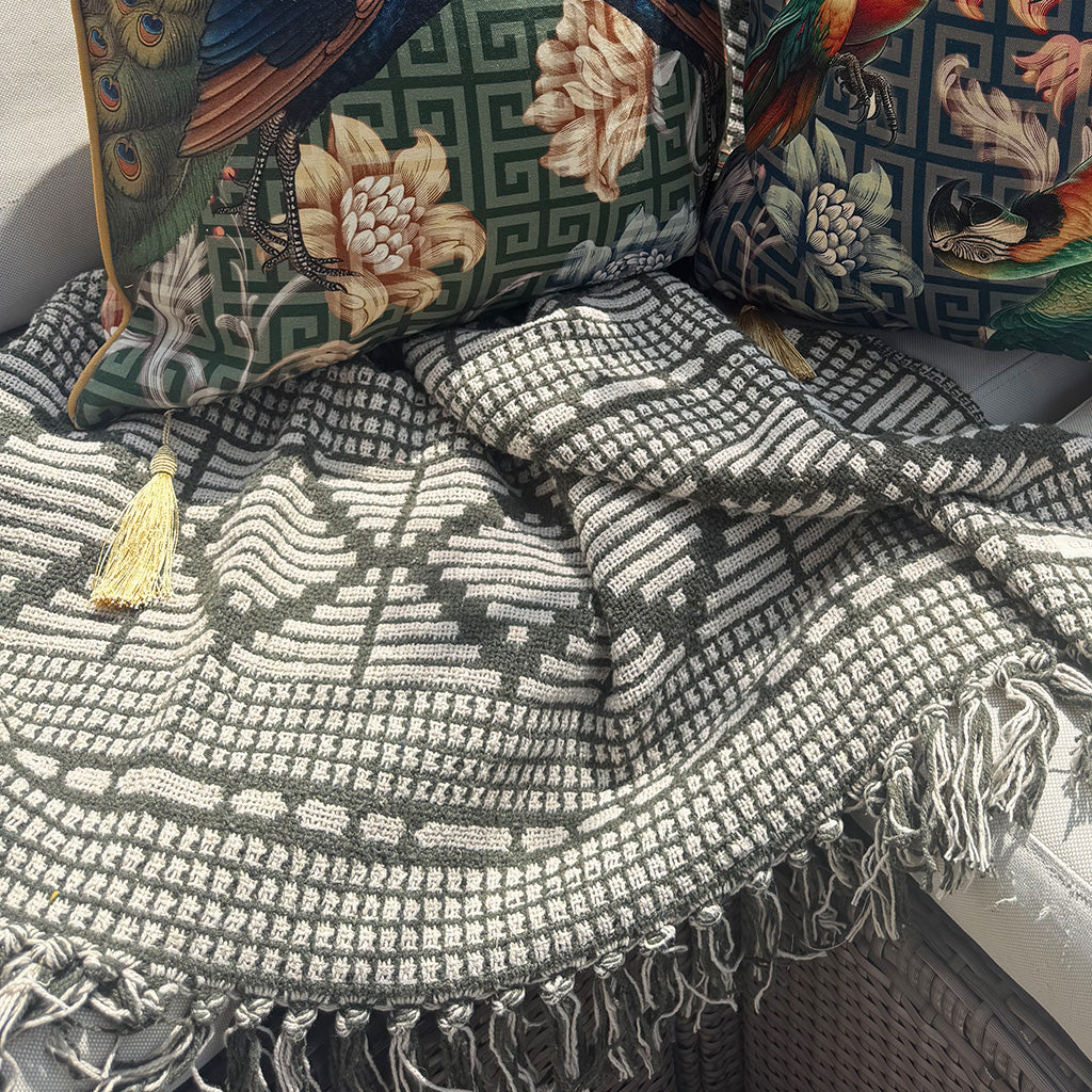 Tribal Olive - Chunky Cotton Rich Throw