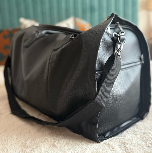 The Weekend Traveller - Vegan Leather All-in-One Travel Bag
